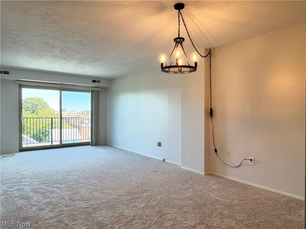 15555 Hilliard Road Lakewood OH 44107