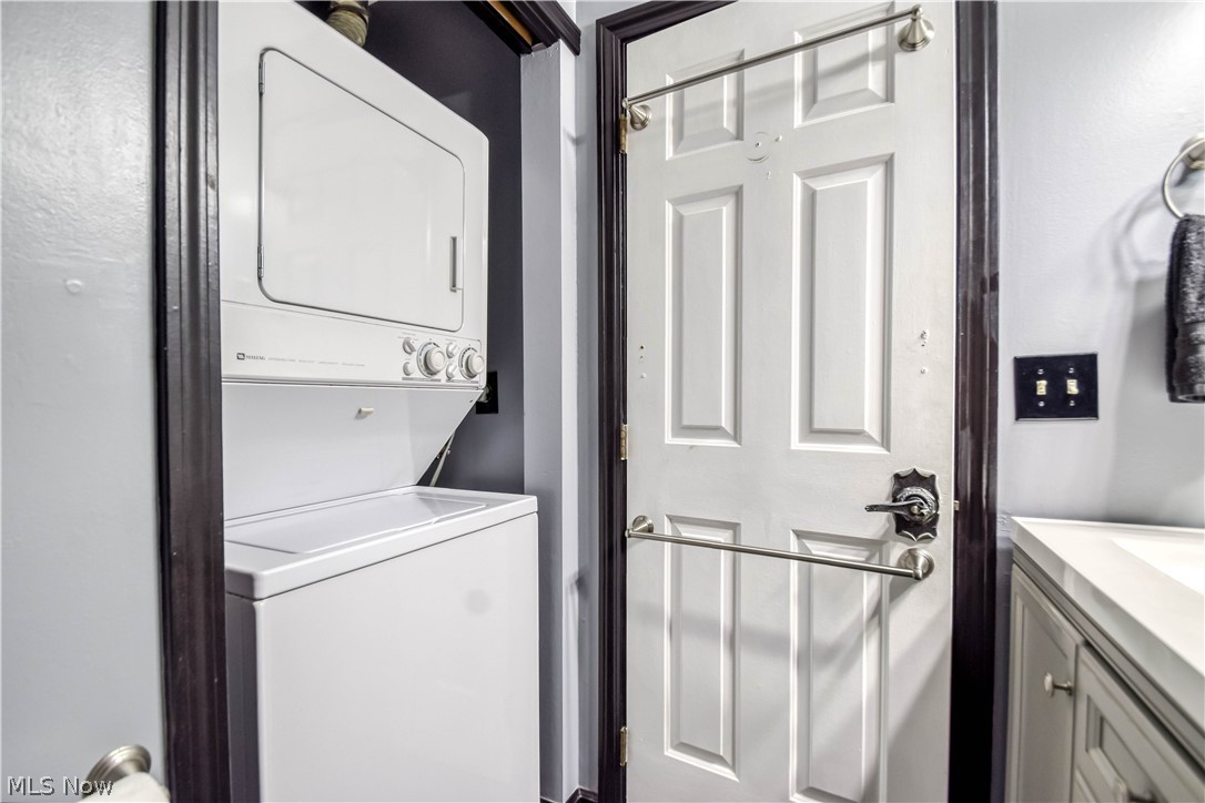 551 Heritage Square Jefferson OH 44047