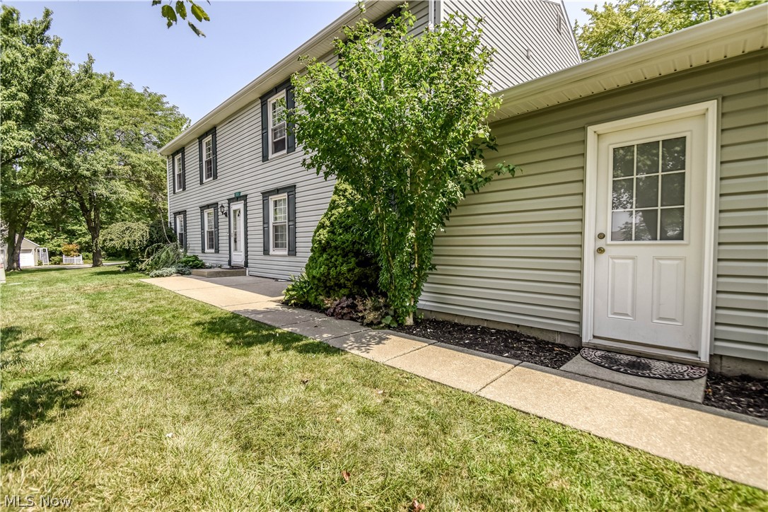 551 Heritage Square Jefferson OH 44047