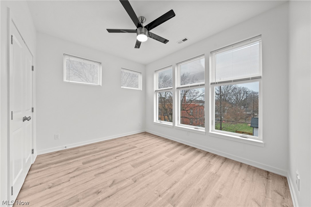 4711 Bridge Avenue Cleveland OH 44102