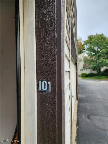 1548 Cedarwood Drive Westlake OH 44145