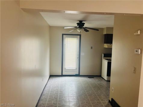 406 Maplebrook Drive Painesville OH 44077