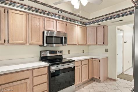 4035 Villas Drive Stow OH 44224