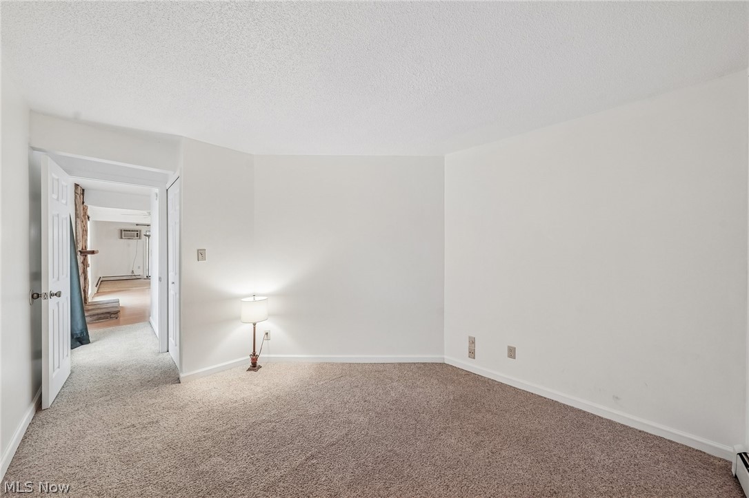 1583 Treetop Trail Akron OH 44313