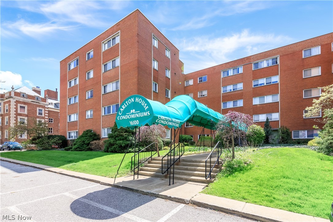 16100 Van Aken Boulevard Shaker Heights OH 44120