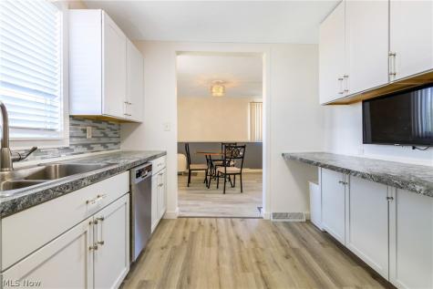 16100 Van Aken Boulevard Shaker Heights OH 44120