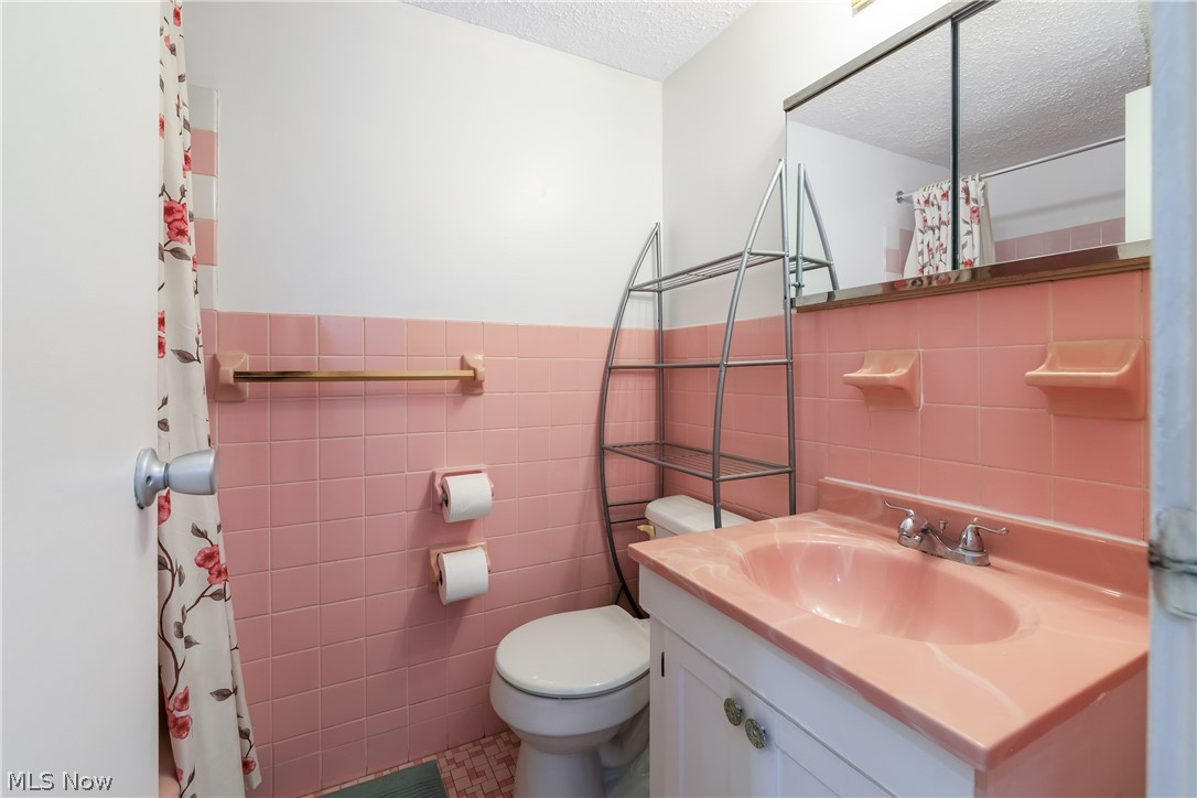 16100 Van Aken Boulevard Shaker Heights OH 44120