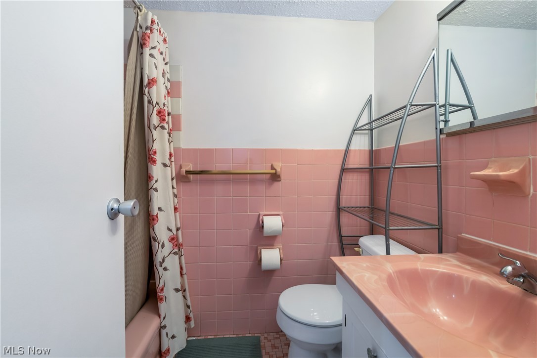 16100 Van Aken Boulevard Shaker Heights OH 44120