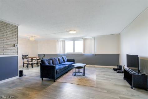 16100 Van Aken Boulevard Shaker Heights OH 44120