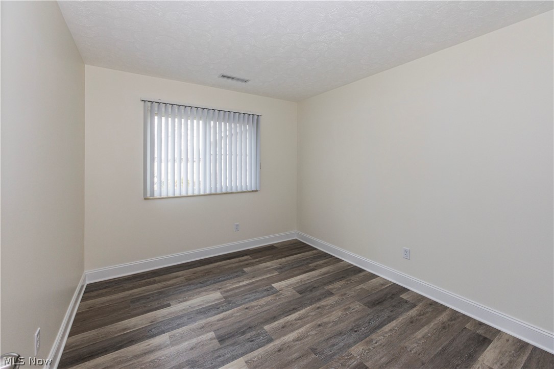 2033 Carlile Drive Uniontown OH 44685