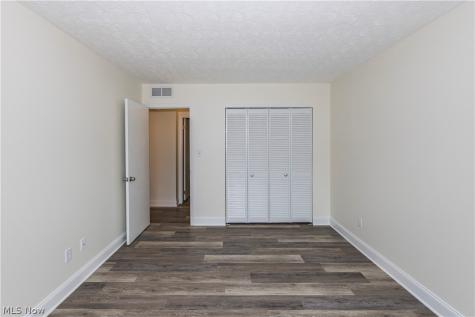 2033 Carlile Drive Uniontown OH 44685