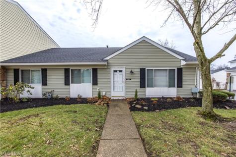 2033 Carlile Drive Uniontown OH 44685