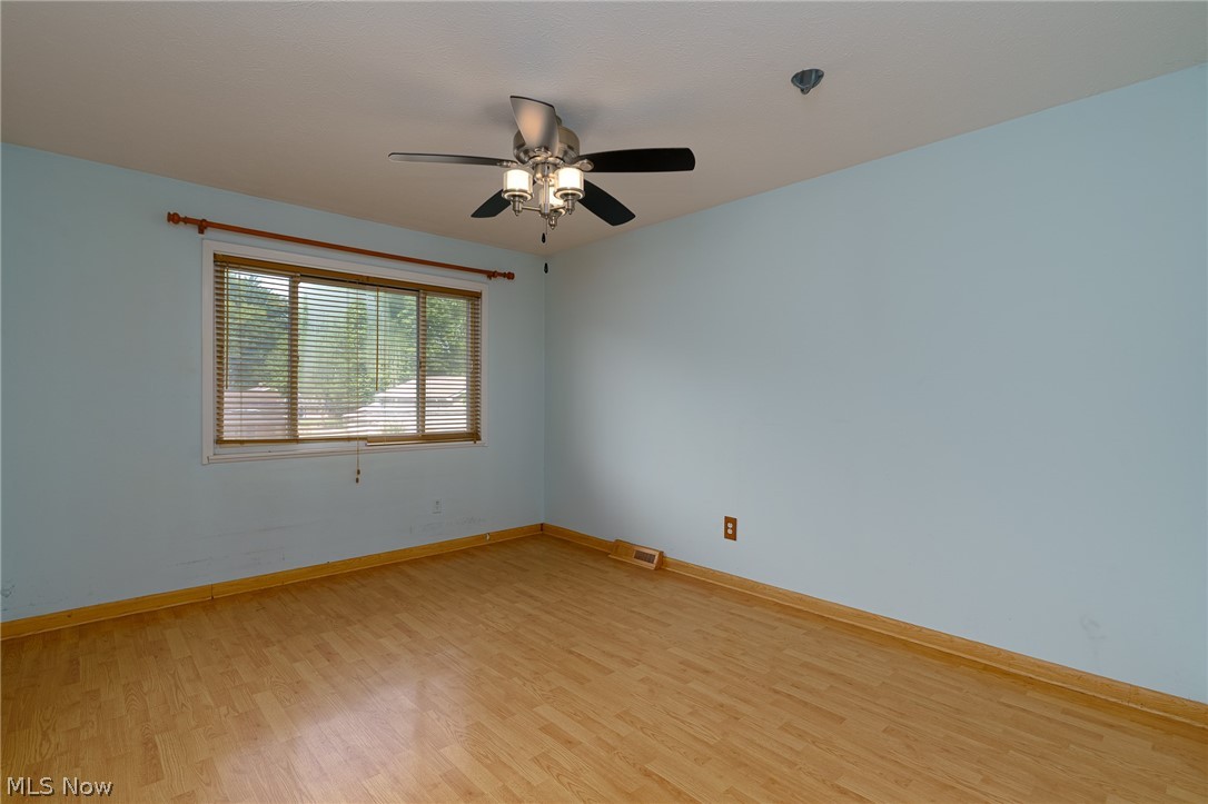 9304 Fernwood Drive Olmsted Falls OH 44138