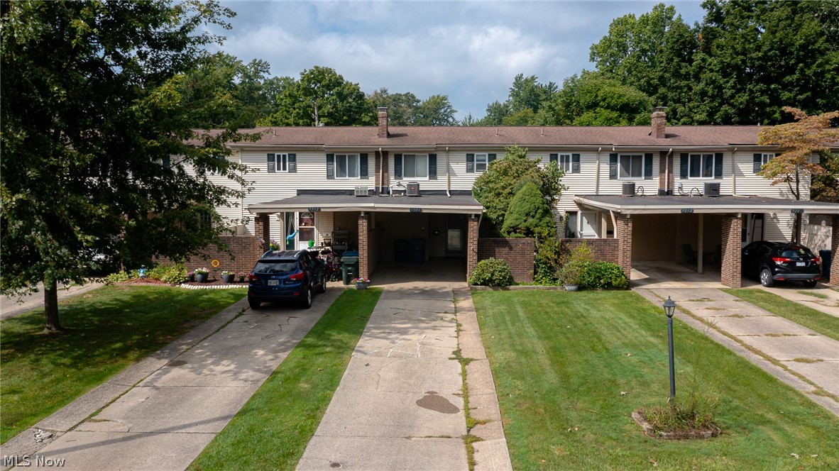 9304 Fernwood Drive Olmsted Falls OH 44138