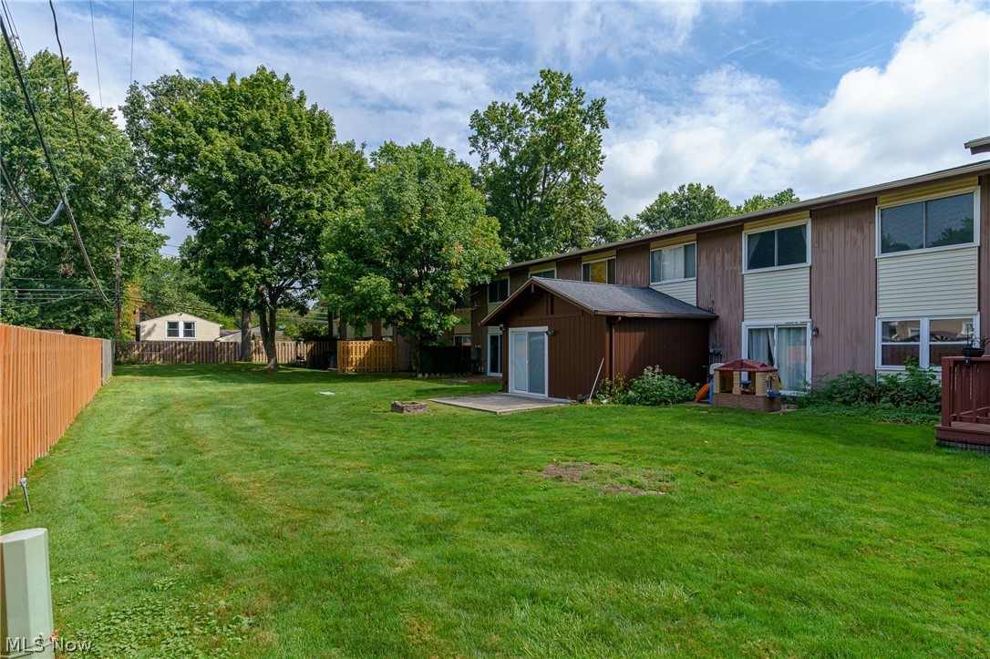 9304 Fernwood Drive Olmsted Falls OH 44138