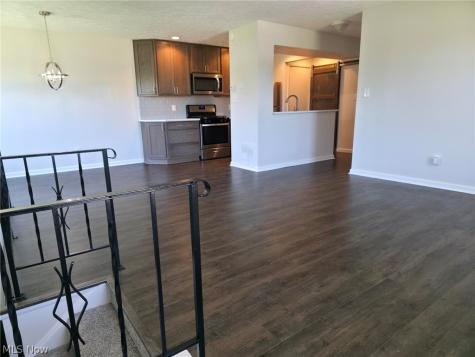 4915 Friar Road Stow OH 44224