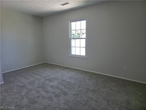 4915 Friar Road Stow OH 44224