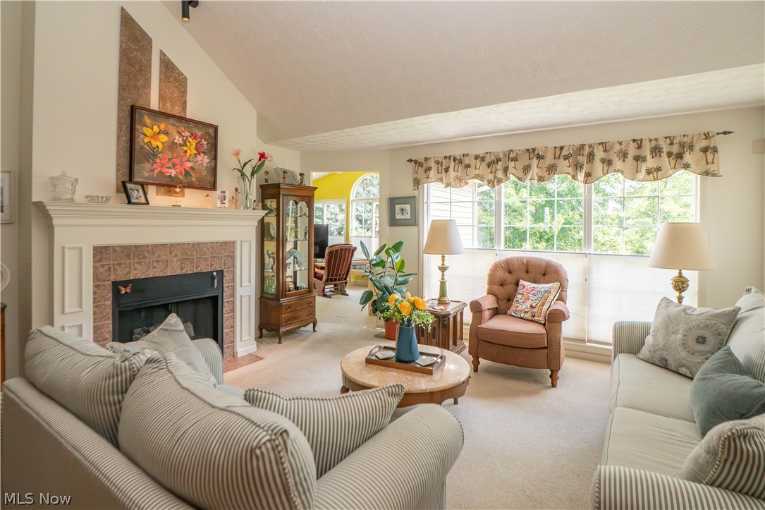 1848 Southpointe Circle NE Canton OH 44714