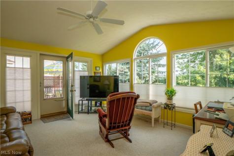 1848 Southpointe Circle NE Canton OH 44714