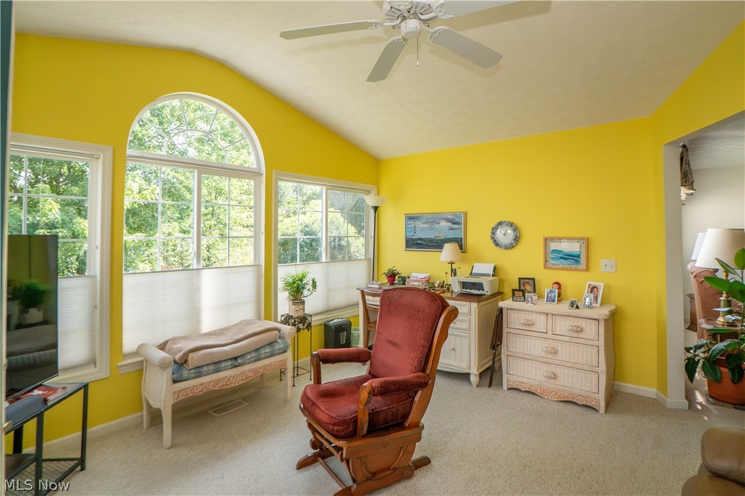 1848 Southpointe Circle NE Canton OH 44714