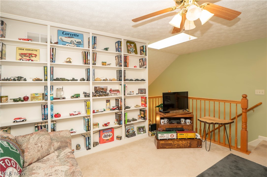 1848 Southpointe Circle NE Canton OH 44714