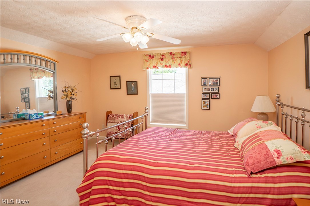 1848 Southpointe Circle NE Canton OH 44714