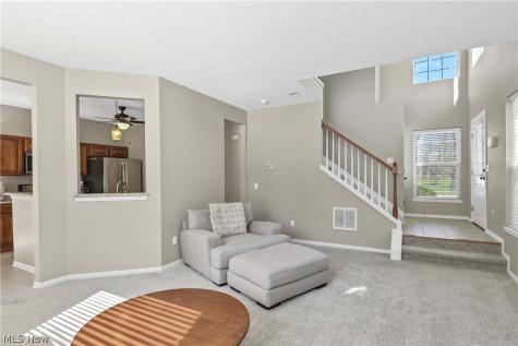 1370 N Yorkshire Drive Broadview Heights OH 44147