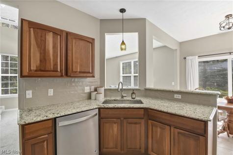 1370 N Yorkshire Drive Broadview Heights OH 44147