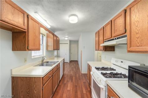 14526 Cross Creek Lane North Royalton OH 44133