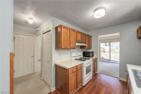 14526 Cross Creek Lane North Royalton OH 44133