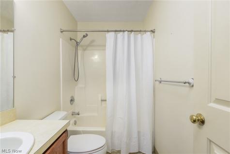 14526 Cross Creek Lane North Royalton OH 44133