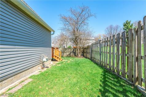 14526 Cross Creek Lane North Royalton OH 44133