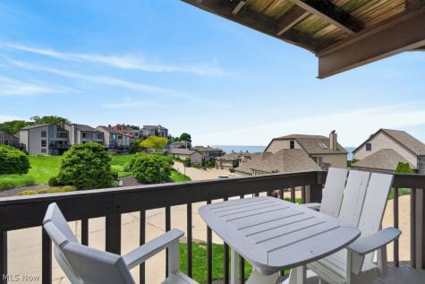 23012 Robert's Run Bay Village OH 44140