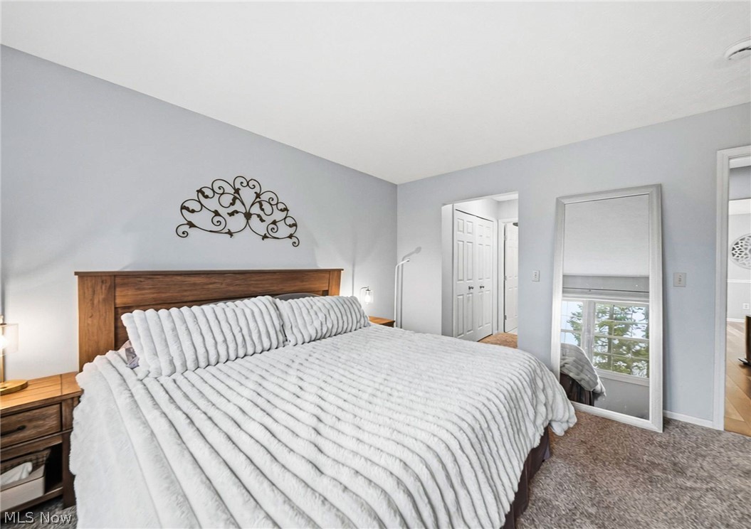 1960 Deerhaven Lane Broadview Heights OH 44147