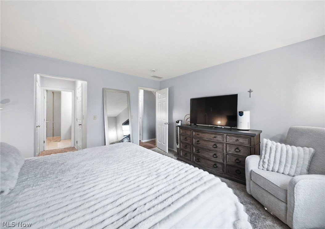1960 Deerhaven Lane Broadview Heights OH 44147