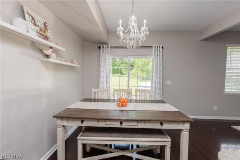 29049 Pembrooke Boulevard Olmsted Twp OH 44138