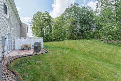 29049 Pembrooke Boulevard Olmsted Twp OH 44138
