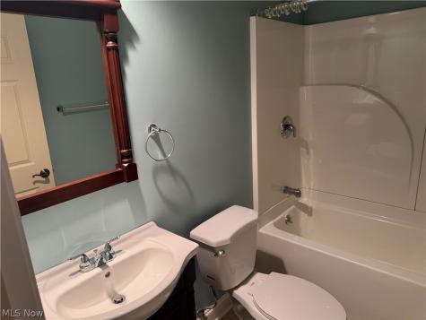 2457 Barrington Way Wooster OH 44691