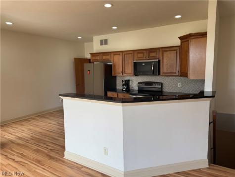 2457 Barrington Way Wooster OH 44691