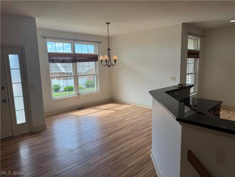 2457 Barrington Way Wooster OH 44691