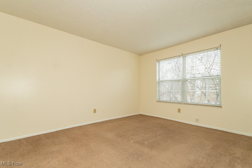 2310 Stoney Run Trail Broadview Heights OH 44147