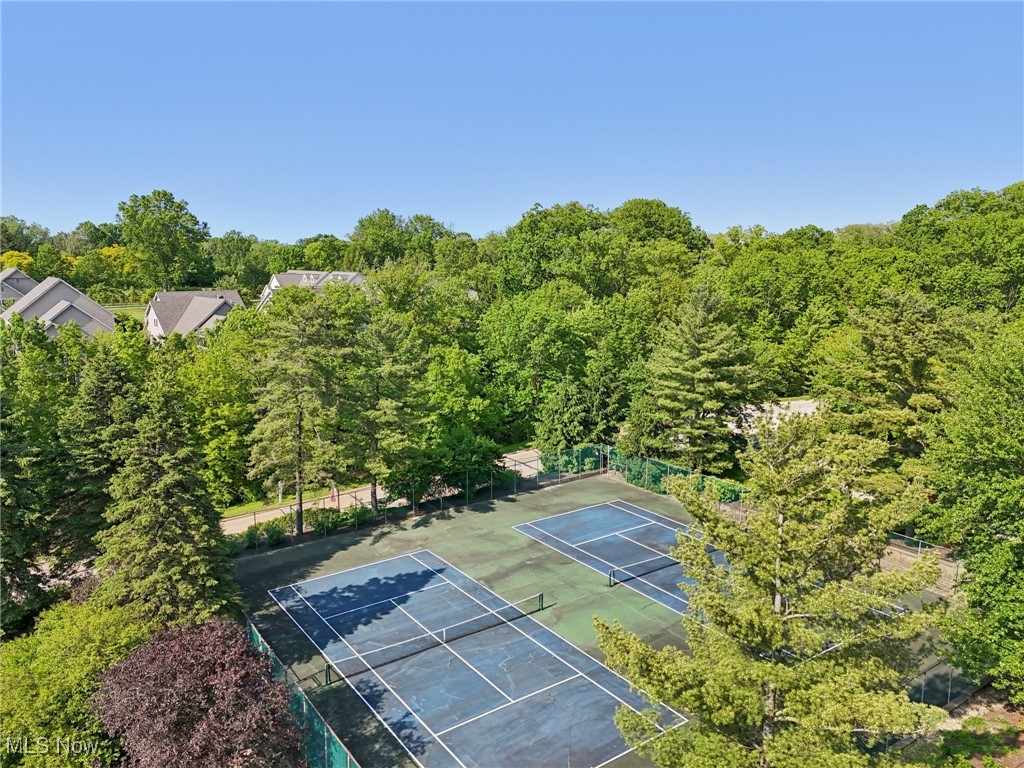 5150 Three Village Drive Lyndhurst OH 44124