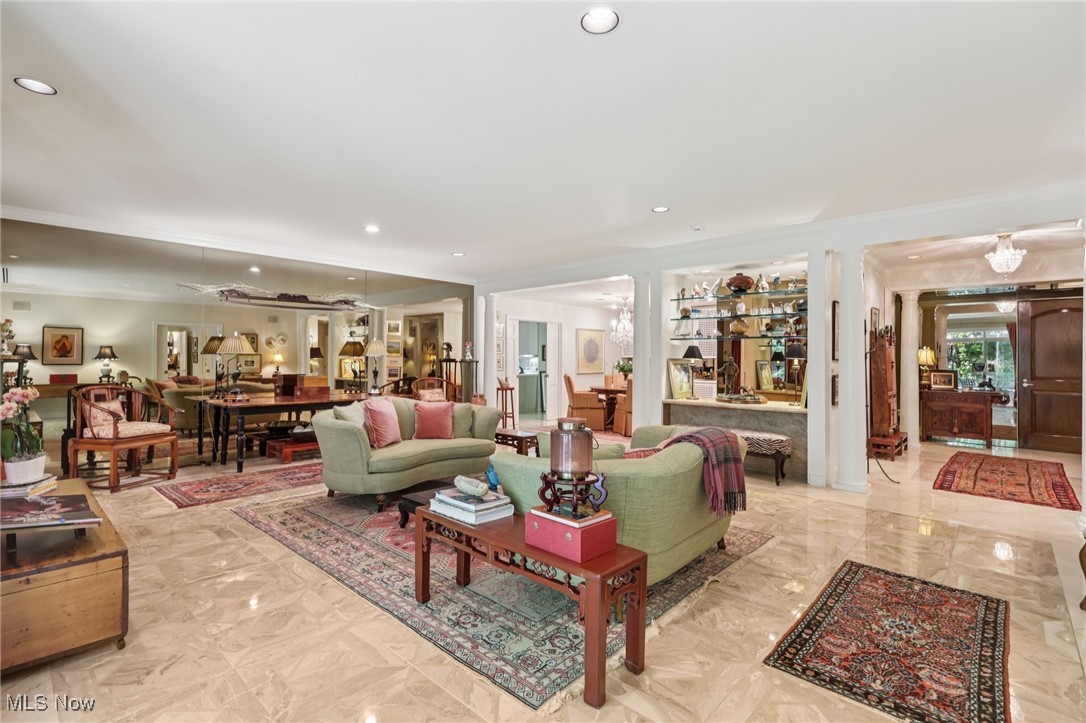 5150 Three Village Drive Lyndhurst OH 44124
