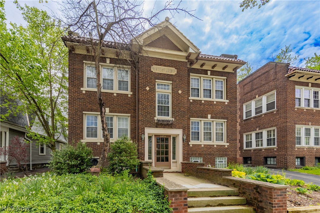 2634 Mayfield Road Cleveland Heights OH 44106