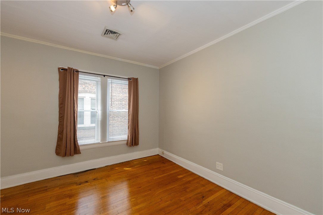2634 Mayfield Road Cleveland Heights OH 44106