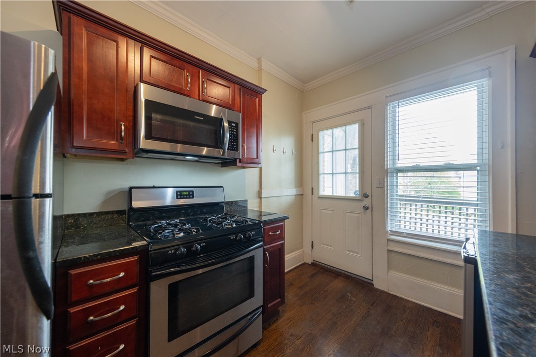 2634 Mayfield Road Cleveland Heights OH 44106