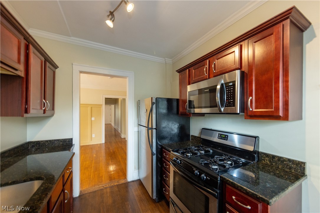 2634 Mayfield Road Cleveland Heights OH 44106