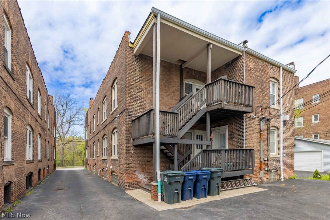 2634 Mayfield Road Cleveland Heights OH 44106