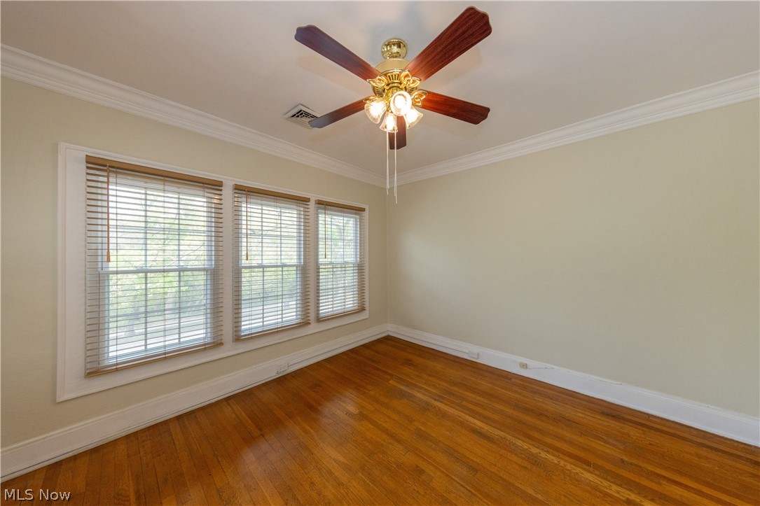 2634 Mayfield Road Cleveland Heights OH 44106