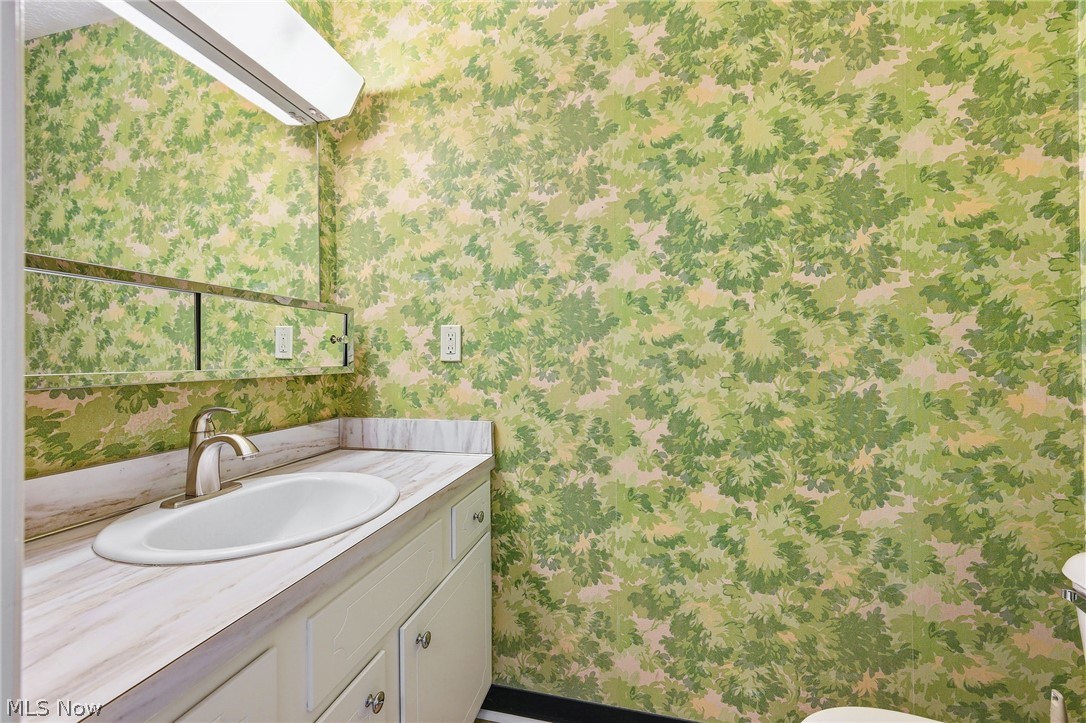 4442 Habersham Lane S Richmond Heights OH 44143